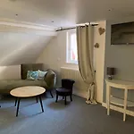 Au Cheval Blanc 3*