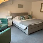 Au Cheval Blanc Hotel