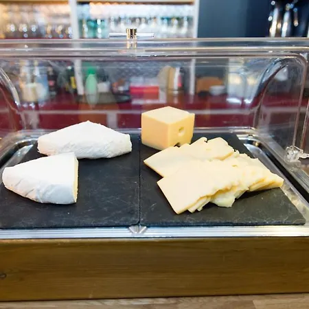 Hotel Au Cheval Blanc