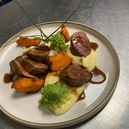 Au Cheval Blanc