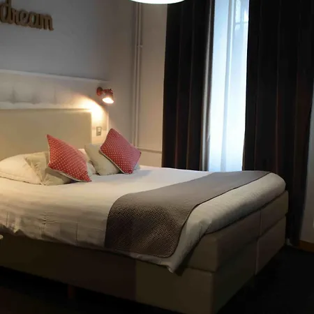 Hotel Au Cheval Blanc - Climatisees 3*