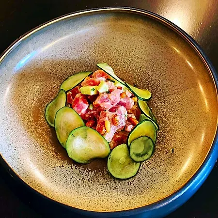 Au Cheval Blanc - Climatisees 호텔 3*